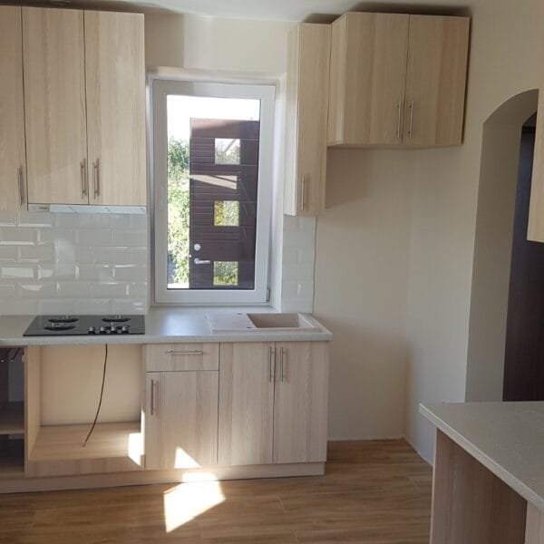 aukstos kokybes baldu gamyba