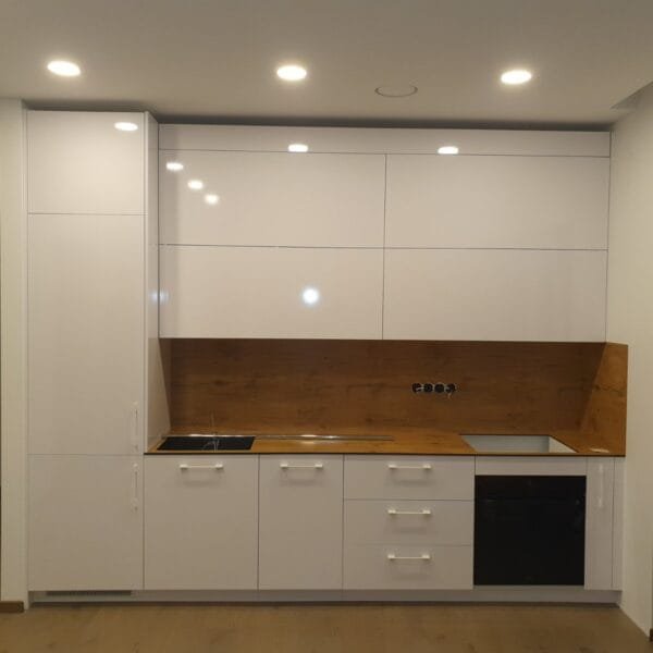 baldu dizainas mazoms erdvems