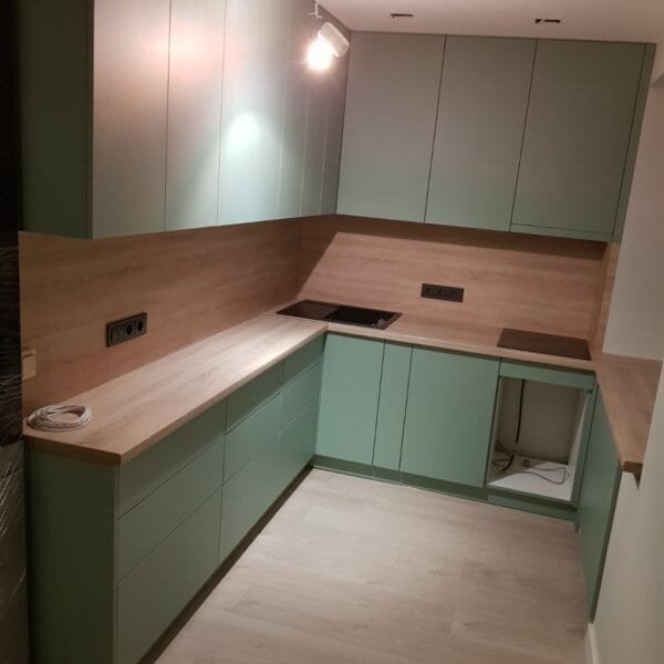 baldu projektavimas pagal individualu uzsakyma